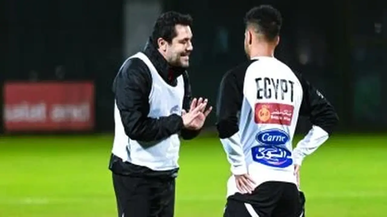 محمد شريف مستمر في معسكر منتخب مصر واستبعاد اللاعب غير صحيح